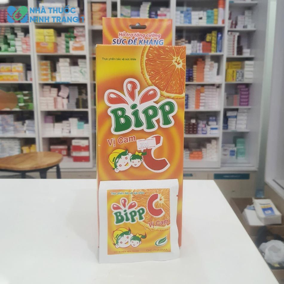Hộp và gói kẹo ngậm Bipp C